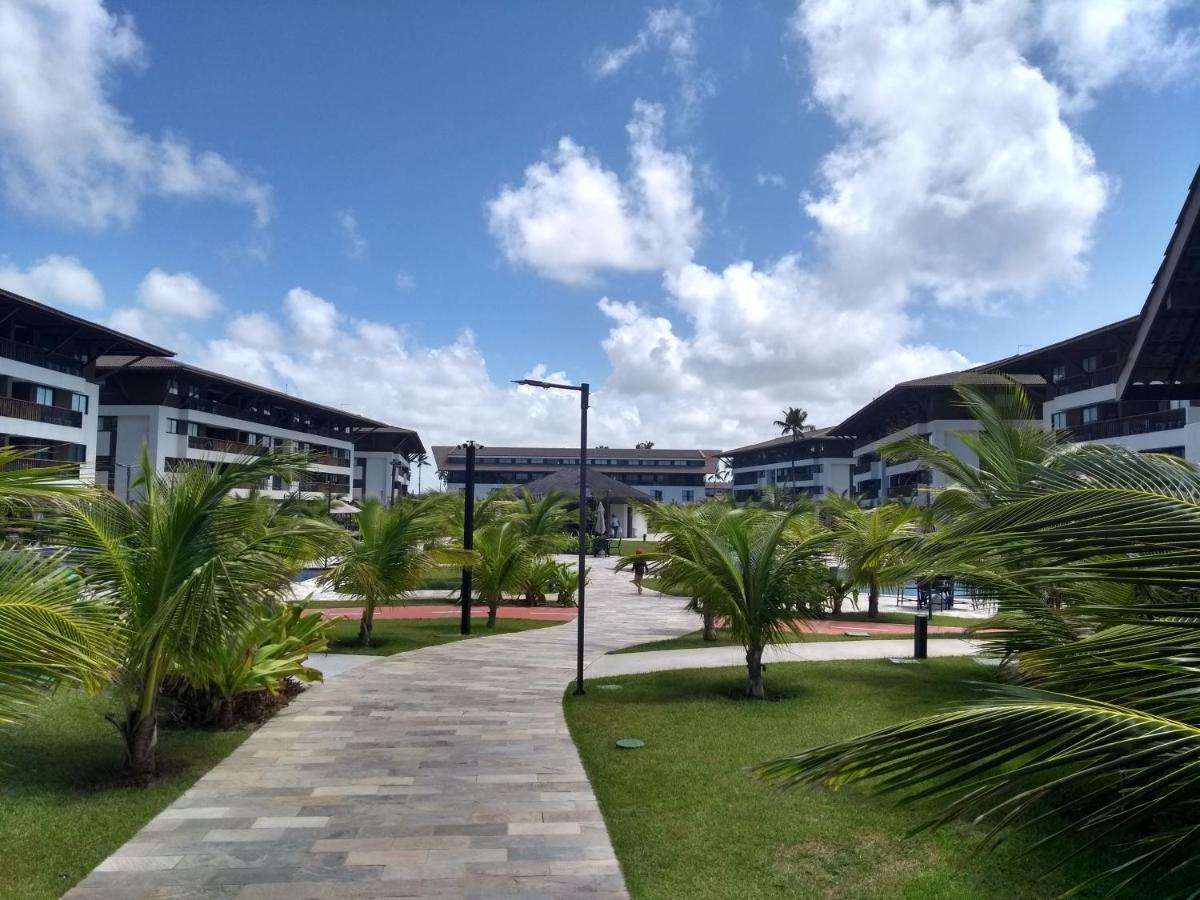 Apartamento Cupe Living Beira Mar - Flat 02 Quartos *
