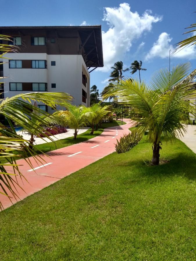 Apartamento Cupe Living Beira Mar - Flat 02 Quartos *